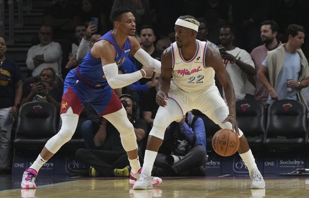 赛事中显得 赛事中显得