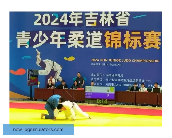 柔道锦标赛：格斗巅峰对决掀起激情擂台